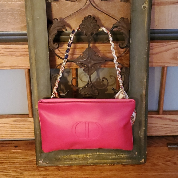 Dior Red Two Toned Cosmetic Bag Converted to Handbag w/ Dior Star Bag Ch… - Picture 1 of 16